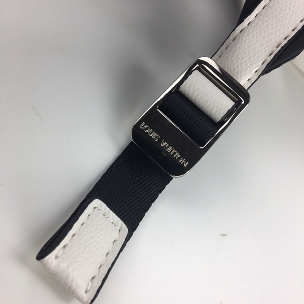 ルイヴィトンバッグ着用イメージ